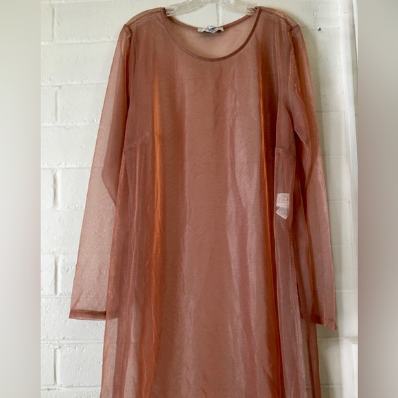 Forever 21 Dresses & Skirts - Elegant Sheer metallic copper overlay Dress